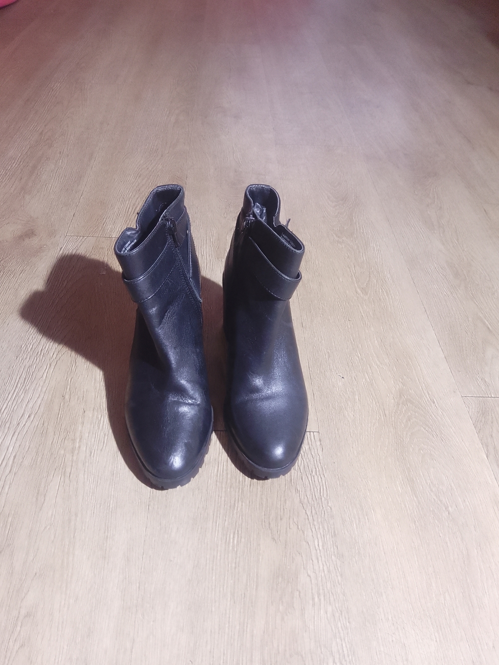 Giani Bernini Black Leather Ankle Booties with Strap Detail